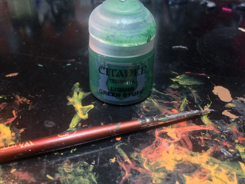 LilLegend Commission Painting Studio: Liquid Green Stuff Review.