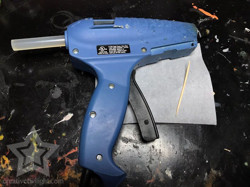Hot glue gun for making icicles